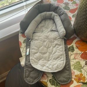 DUO head support baby car seat